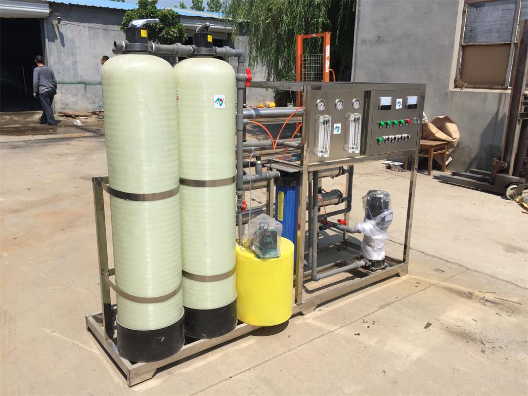 青海省海東市0.5t/h單級反滲透設(shè)備與鍋爐補給水系統(tǒng)介紹