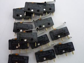 探索工業自動化 HTZ 7311點動微動開關、傳感器、光柵光幕與行程開關的綜合應用